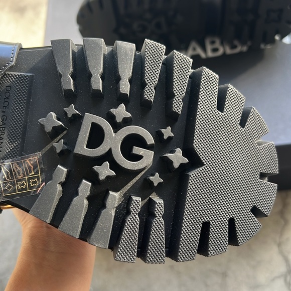 Dolce & Gabbana Boots - Picture 9 of 11